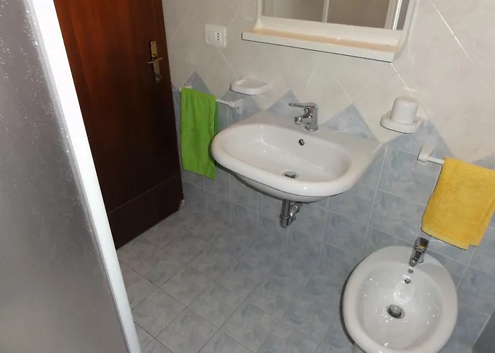 Pinea ビビオーネ